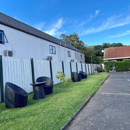 Tudor Court Motor Lodge Auckland Exteriör bild