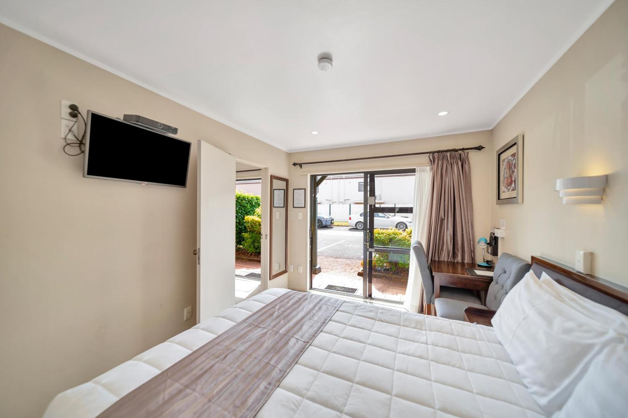 Tudor Court Motor Lodge Auckland Exteriör bild
