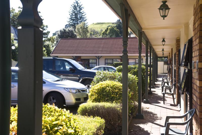 Tudor Court Motor Lodge Auckland Exteriör bild