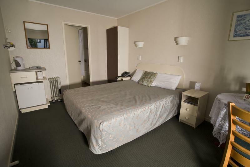 Tudor Court Motor Lodge Auckland Exteriör bild